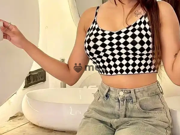 Nandani patel ♥️📲1h -1000 🟢2h -2000 💋3h 2500 👄🫦full day 3500🥰 full night -4000 🟢full enjoy ♥️