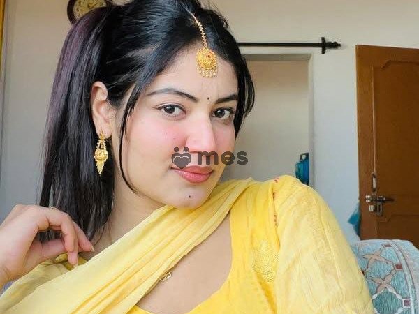 HOT & SEXY MODELS // COLLEGE GIRLS AVAILABLE FOR COMPLETE ENJOYMENT WITH HIGH PROFILE INDIAN MODEL A