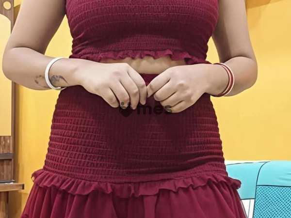 Pahle 100 confirm fir photo Kyuki photo Dene ke bad time pas karte hai sarvice nahi lete college gir