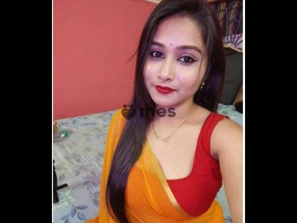 GENUINE HIGH//85213//58921// PROFILE COLLEGE GIRL AND HOUSEWIFE AVAILABLE CONTACT ME