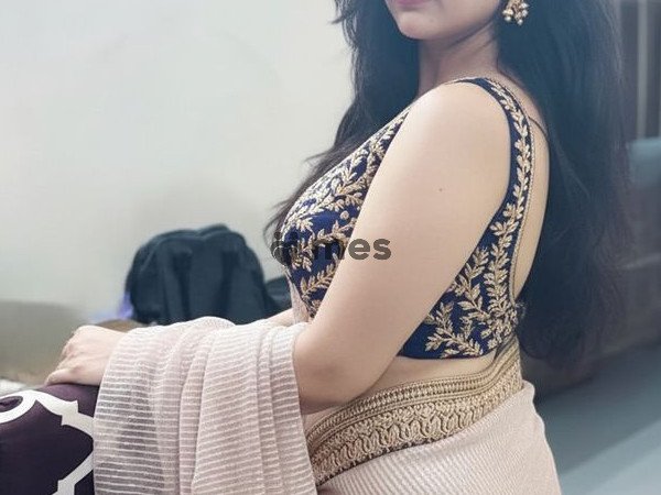 I  hot call girl full genuine beautiful💋sexy 💚 afsha parveen 👅 online video call pura full nude h