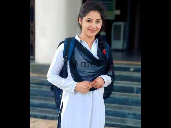 TODAY LOW PRICE 8102658213 HIGH PROFILE LOCAL GIRLS COLLEGE GIRL AVAILABLE