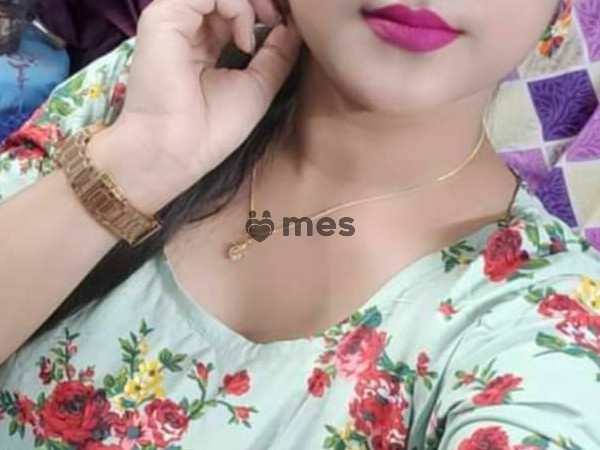 LOW PRICE HIGH PROFILE INDEPENDENT CALL GIRL SERVICE UNLIMITED FUN WITH COLLEGE GIRL SERVICE