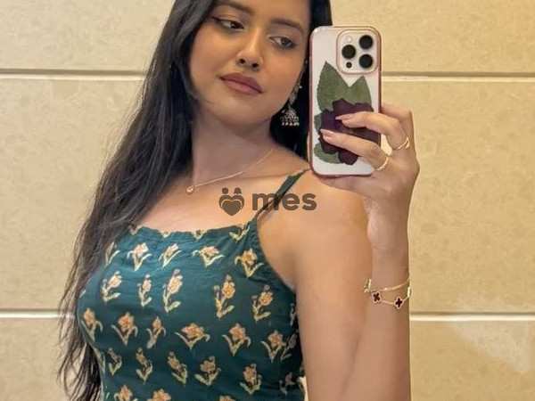 Call me safe and secure server high profile College girl and Cash payment genuine service
